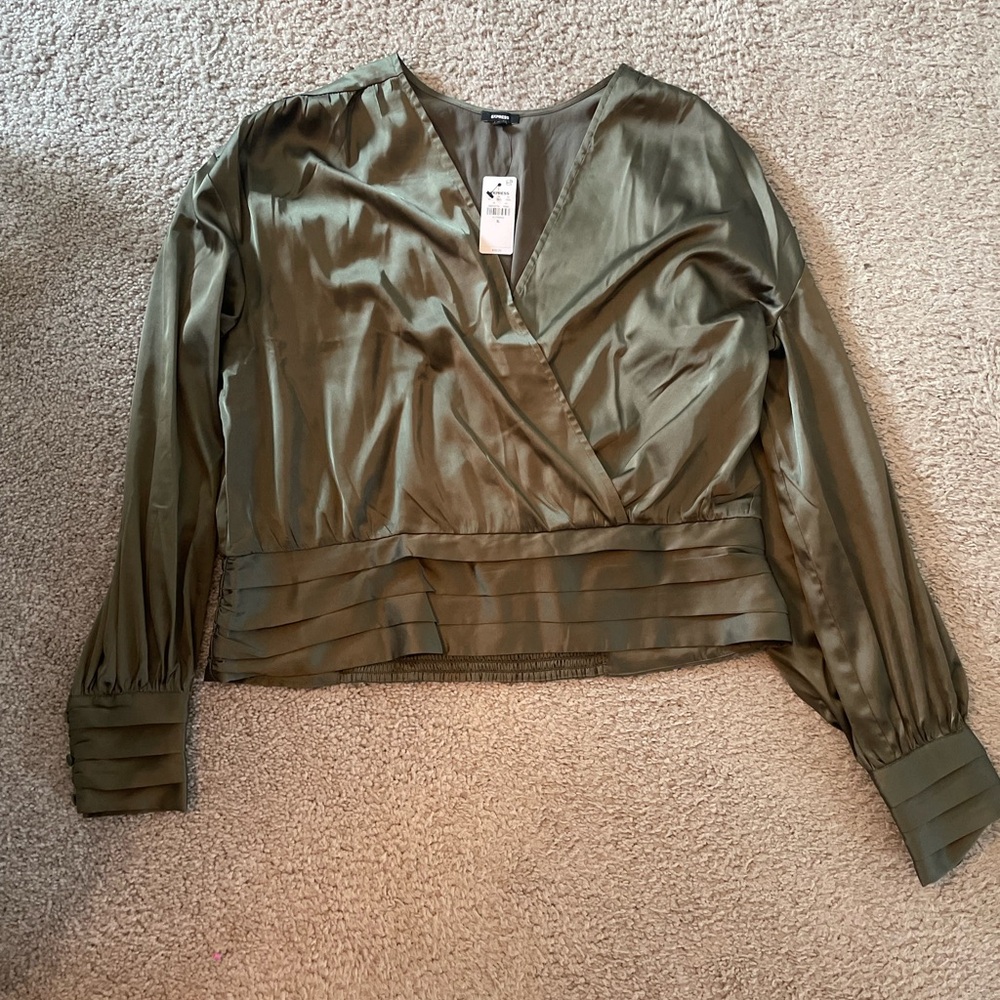 Women’s Express extra large blouse